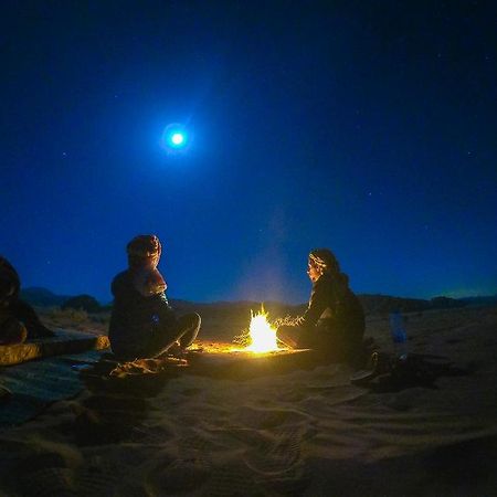 Wadi Rum Sleep Under The Stars 외부 사진